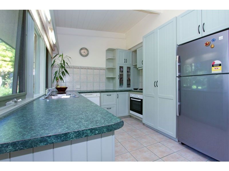 126 Elizabeth Drive, Rosebud VIC 3939