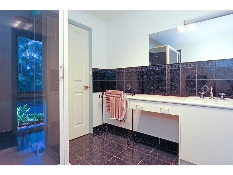 126 Elizabeth Drive, Rosebud VIC 3939