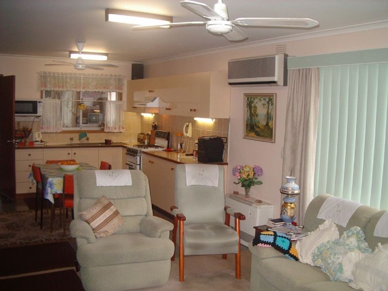 18 Balaka Street, Rosebud West VIC 3940