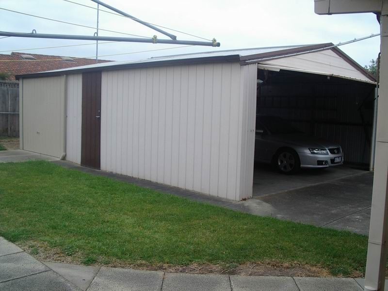 18 Balaka Street, Rosebud West VIC 3940