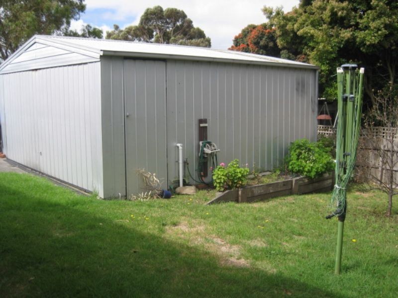 47 Wingara Drive, Rosebud West VIC 3940