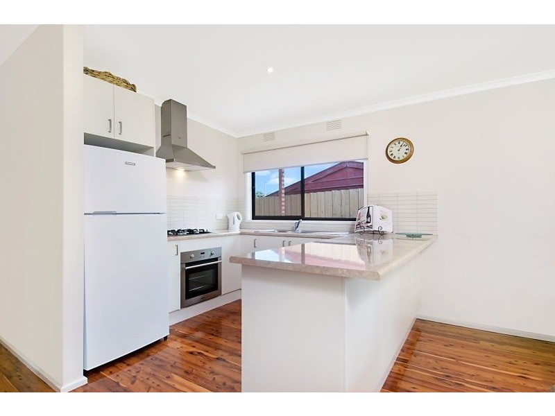 2 Greenhood Crescent, Rosebud West VIC 3940