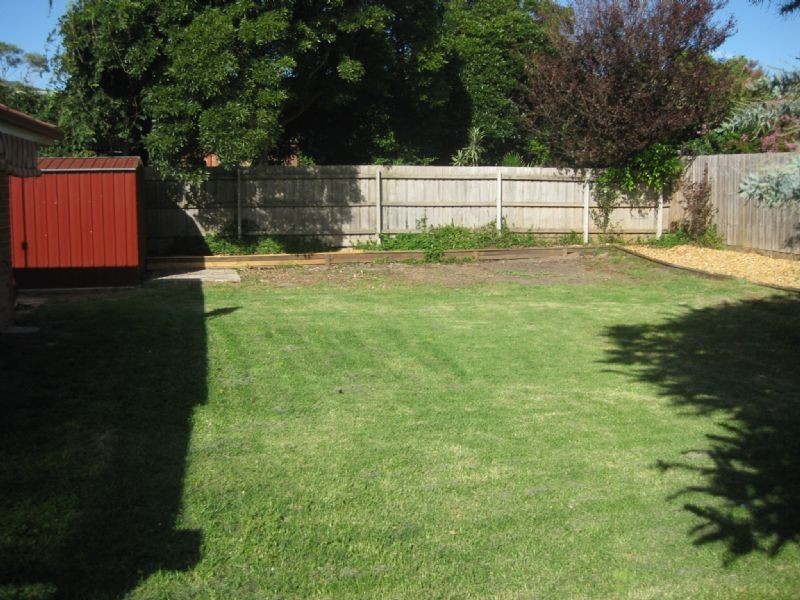 59 Sunningdale Road, Rosebud VIC 3939