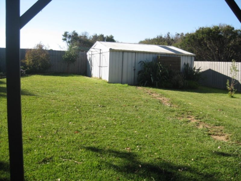 406 Sandy Road, St Andrews Beach VIC 3941
