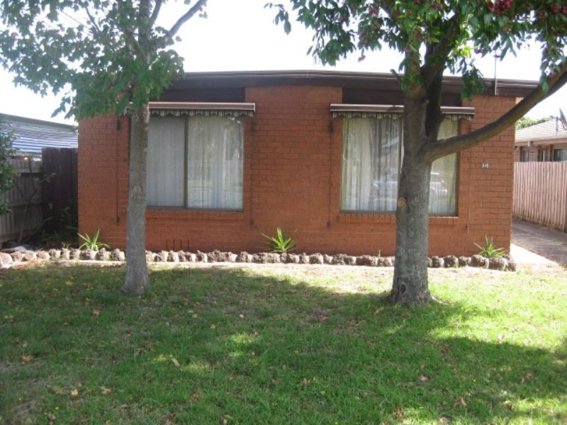 14 Third Avenue, Rosebud VIC 3939