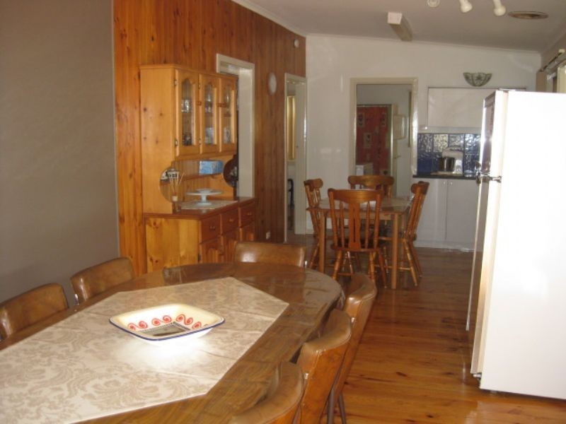 24 Orchid Avenue, Rosebud West VIC 3940