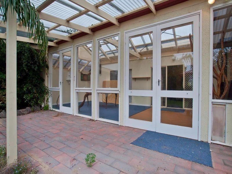 26 Currawong Court, Rosebud West VIC 3940