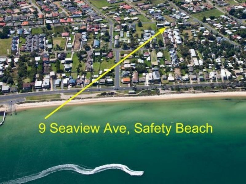 9 Seaview Avenue, Safety Beach VIC 3936