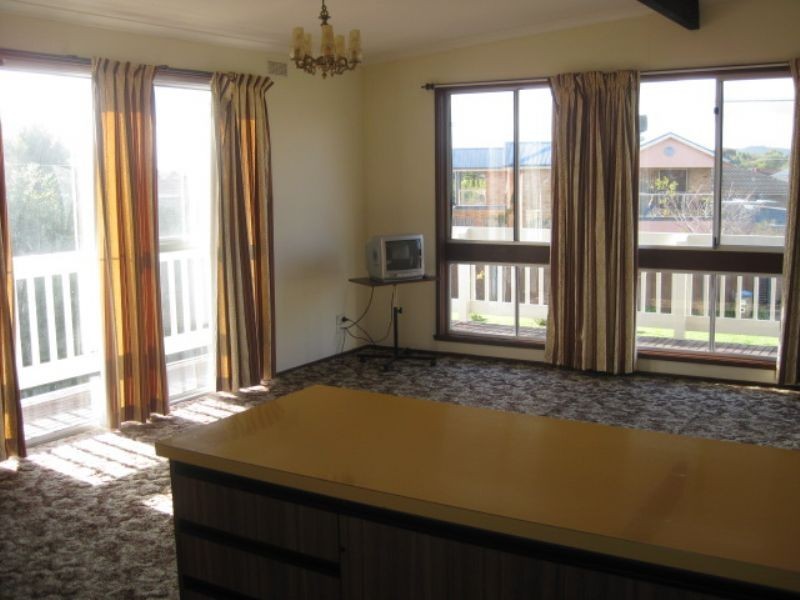 9 Seaview Avenue, Safety Beach VIC 3936