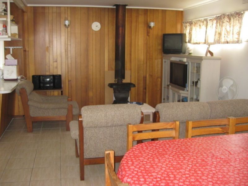 24 Balaka Street, Rosebud West VIC 3940