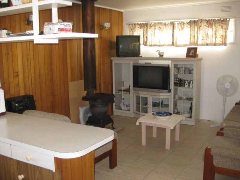 24 Balaka Street, Rosebud West VIC 3940