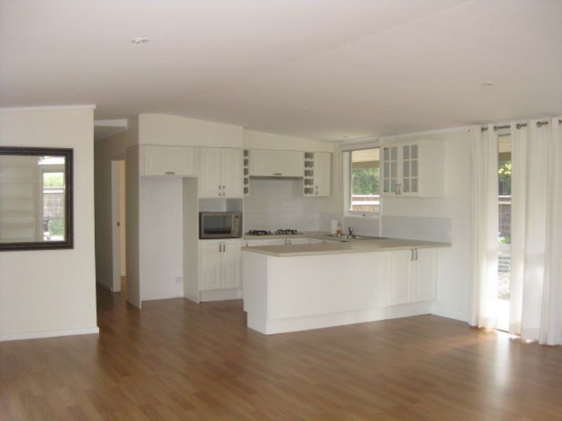 90 Elizabeth Avenue, Rosebud West VIC 3940