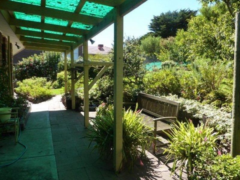 22 Marion Rd, Rosebud VIC 3939