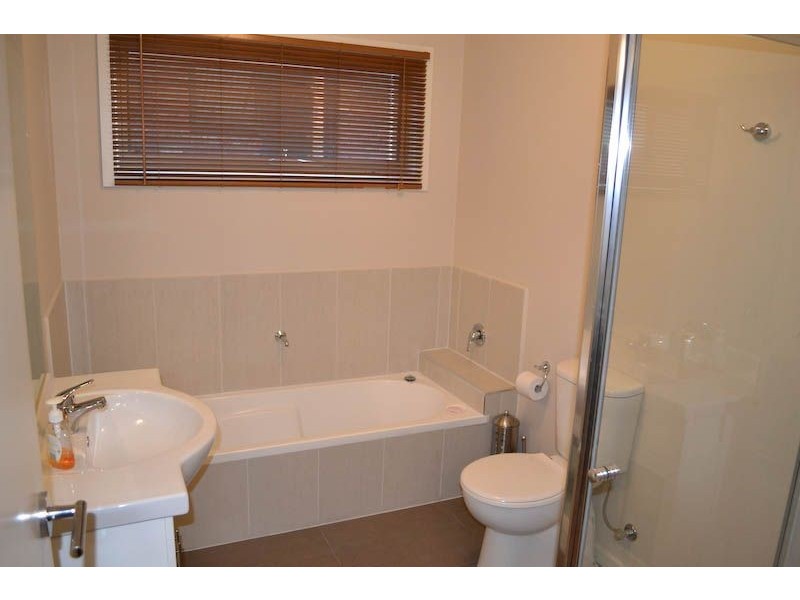 22 Howqua Drive, Rosebud West VIC 3940