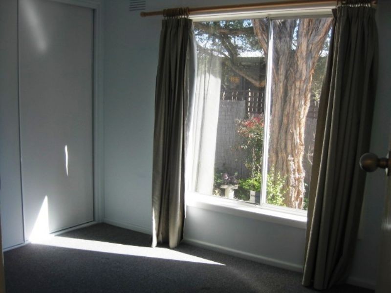81 Broadway, Rosebud West VIC 3940