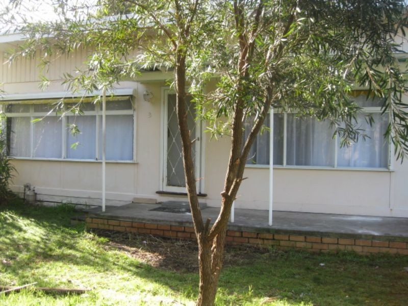 3 Overlea Avenue, Rosebud VIC 3939