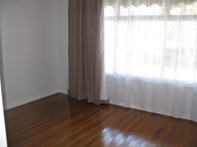 3 Overlea Avenue, Rosebud VIC 3939