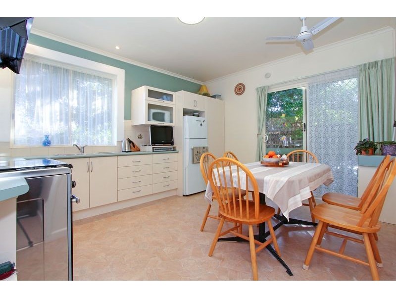 26 Foam Street, Rosebud VIC 3939