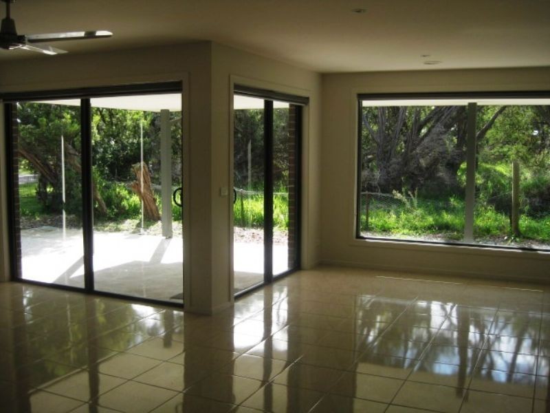 1/1 Teal Street, Rosebud West VIC 3940