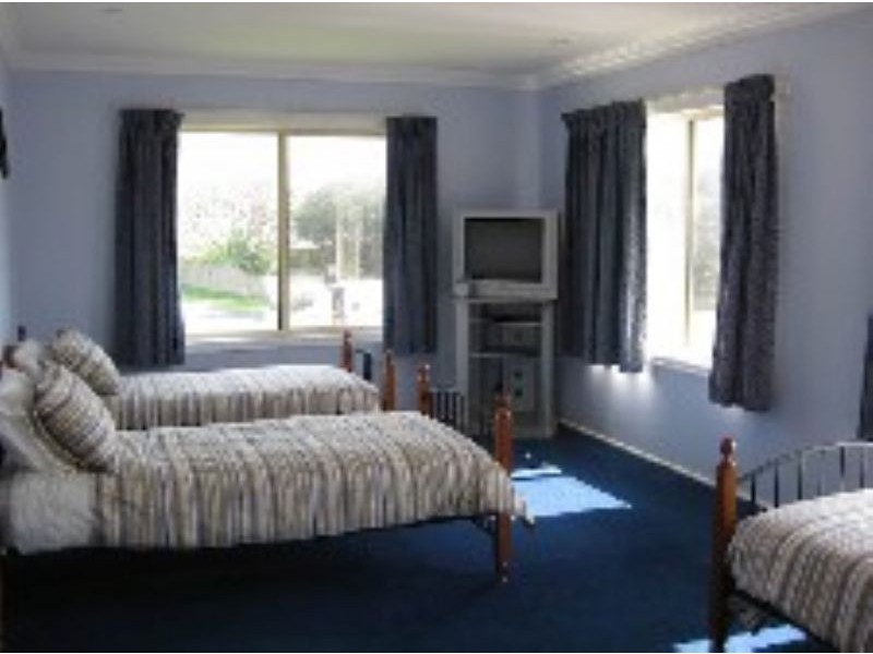 111 Truemans Road, Rosebud West VIC 3940