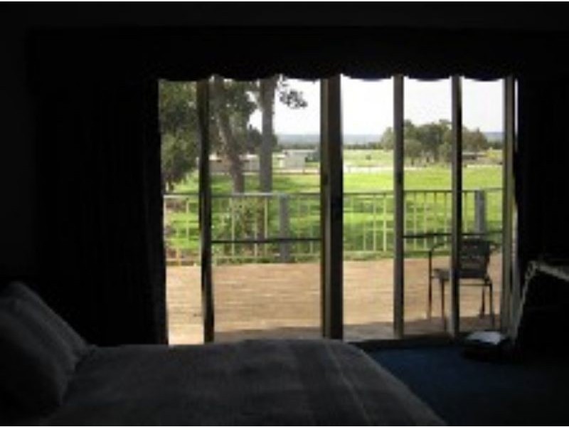 111 Truemans Road, Rosebud West VIC 3940