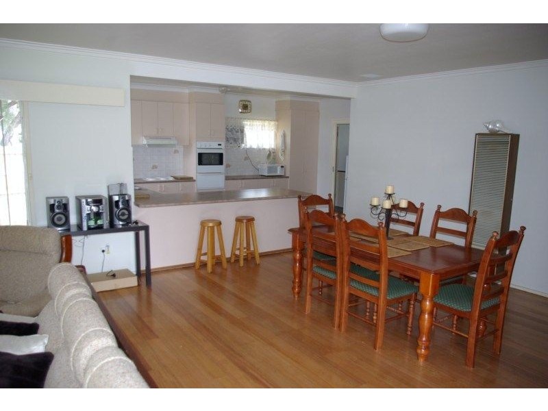 49 South Road, Rosebud VIC 3939