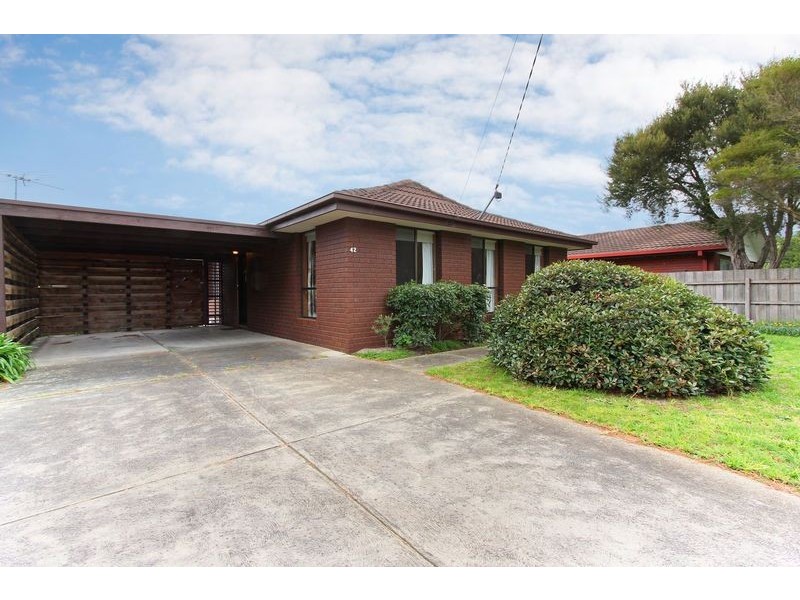 42 Flamingo Road, Rosebud West VIC 3940