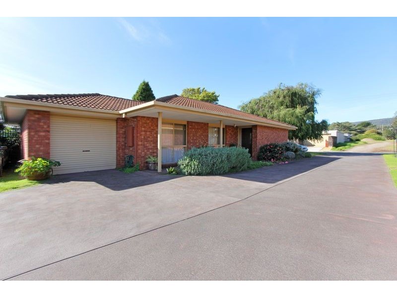 2/82 Potton Avenue, Rosebud VIC 3939