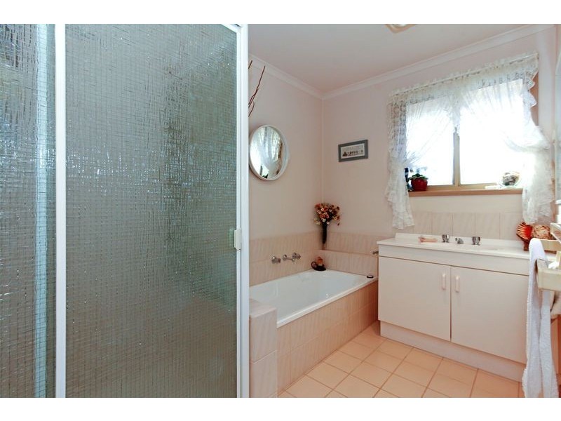 2/82 Potton Avenue, Rosebud VIC 3939