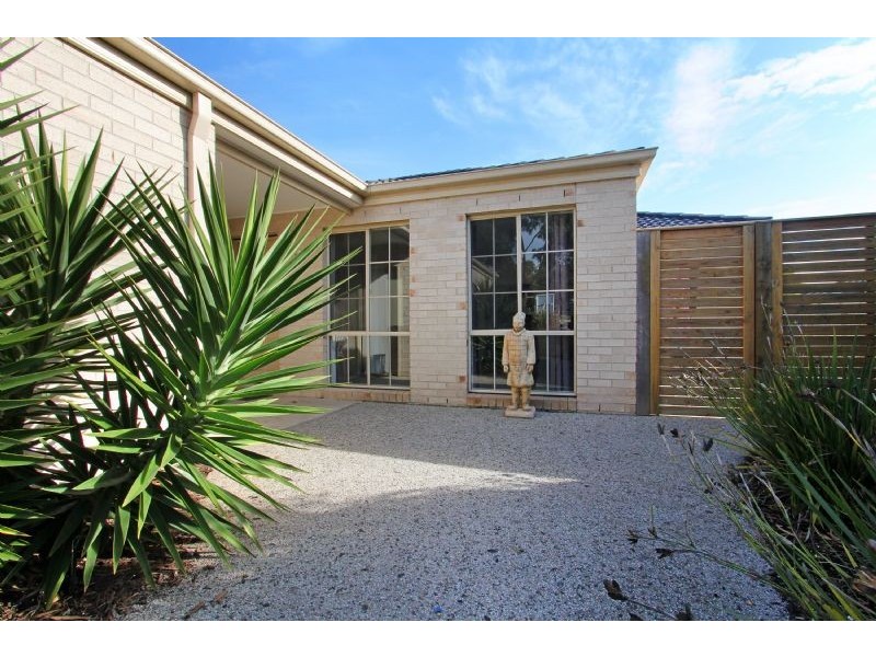 4 Greenhill Road, Rosebud VIC 3939