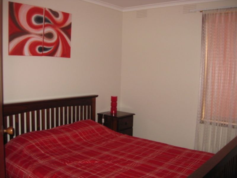 42 Flamingo Rd, Rosebud West VIC 3940