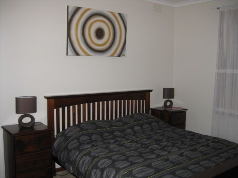 42 Flamingo Rd, Rosebud West VIC 3940