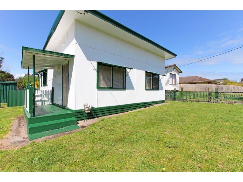 69 Ocean Street, Rosebud VIC 3939