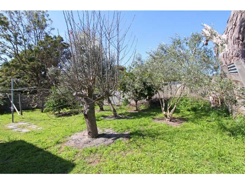 69 Ocean Street, Rosebud VIC 3939