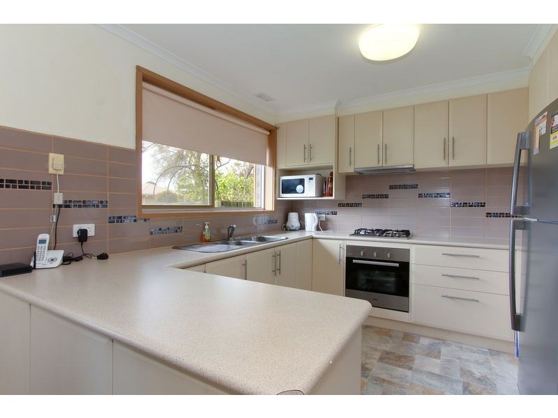 11 Cain Street, Rosebud West VIC 3940