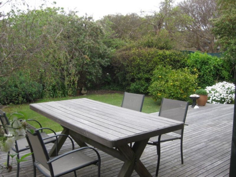 Sorrento VIC 3943