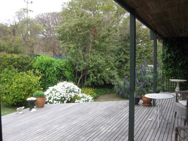 Sorrento VIC 3943