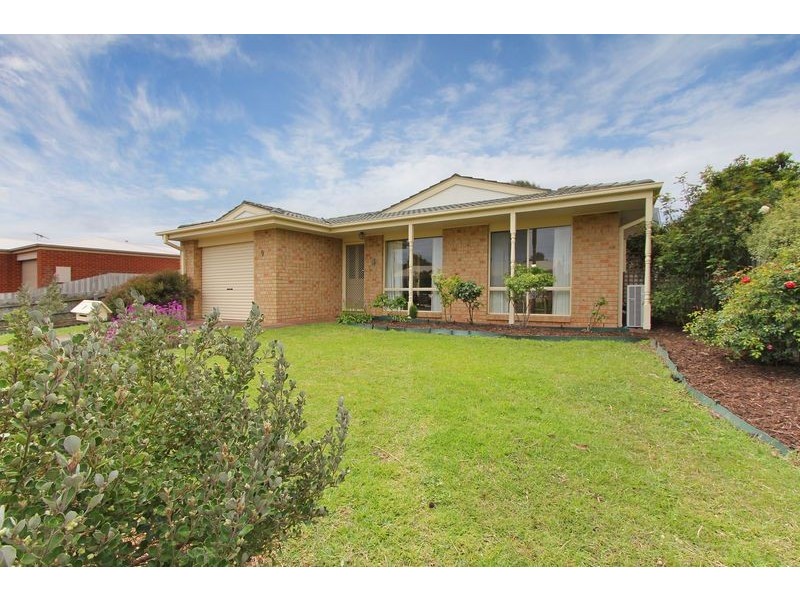 9 The Helm, Rosebud West VIC 3940