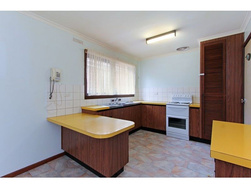 160 Eighth Avenue, Rosebud VIC 3939