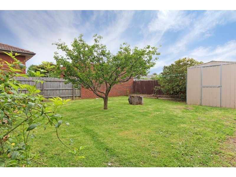 160 Eighth Avenue, Rosebud VIC 3939