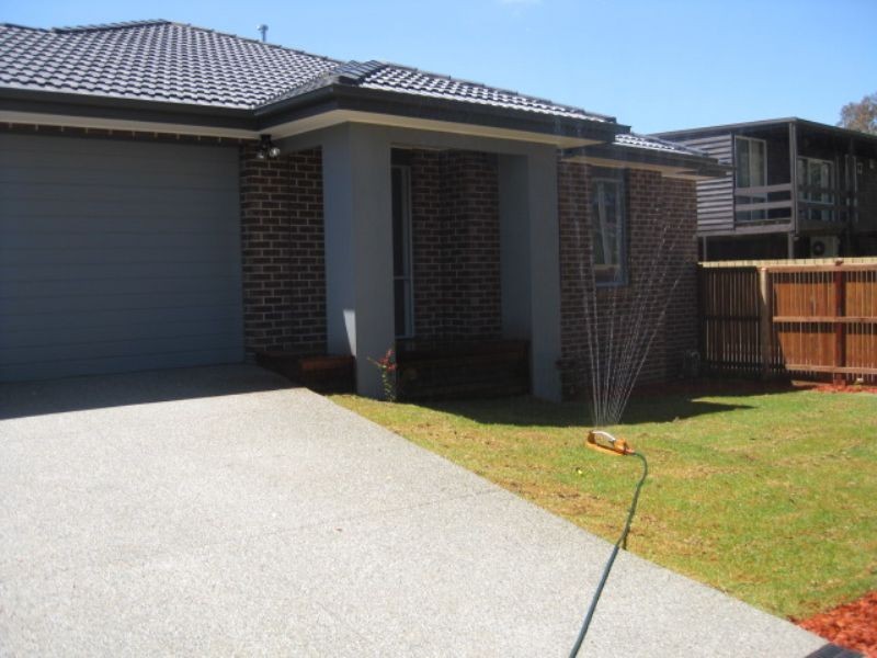 1/6 Gannett Avenue, Rosebud West VIC 3940