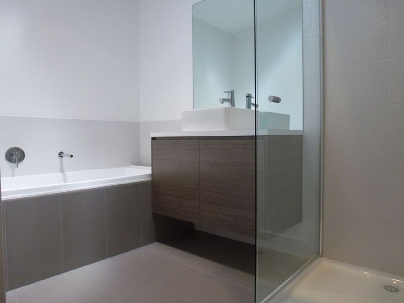 2/57 Armstrong Road, Mccrae VIC 3938