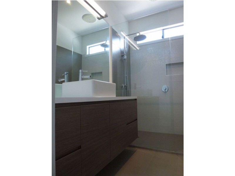 2/57 Armstrong Road, Mccrae VIC 3938