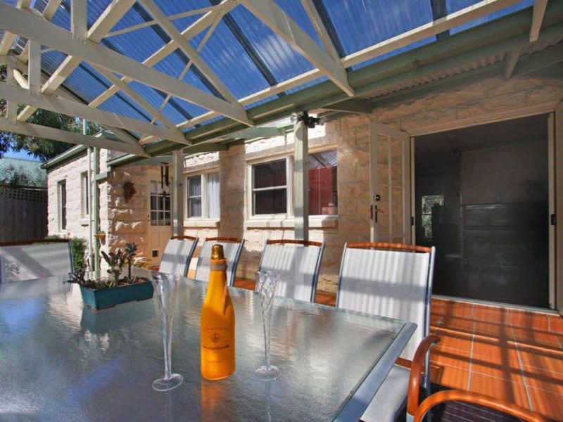 20 Warrain Avenue, Rosebud VIC 3939