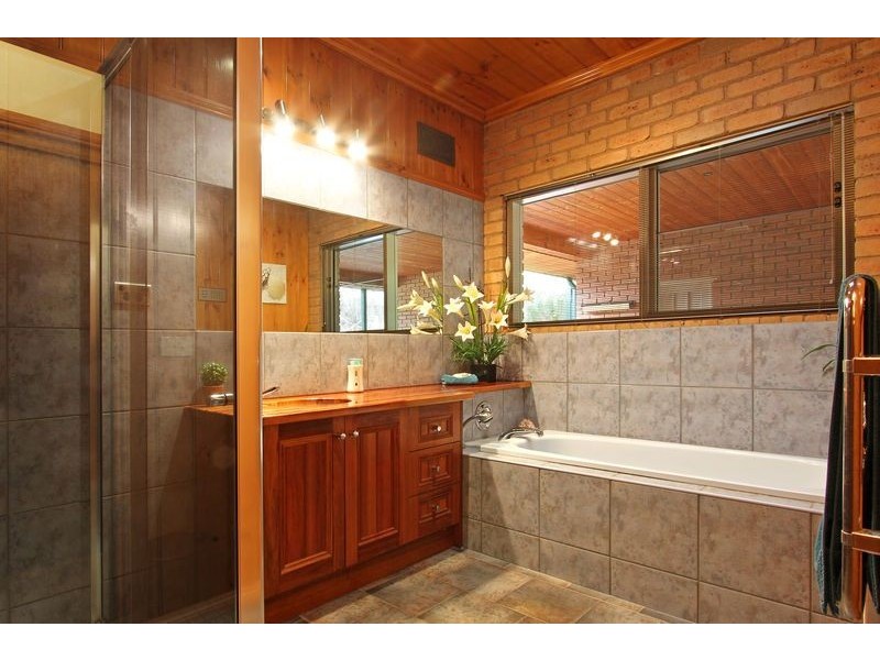 47 Bass Avenue, Rosebud VIC 3939