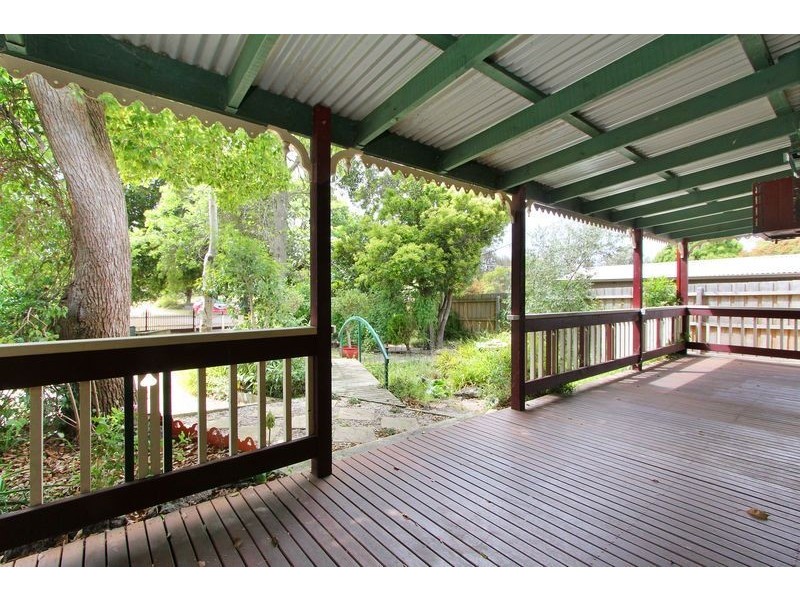 50 First Avenue, Rosebud VIC 3939