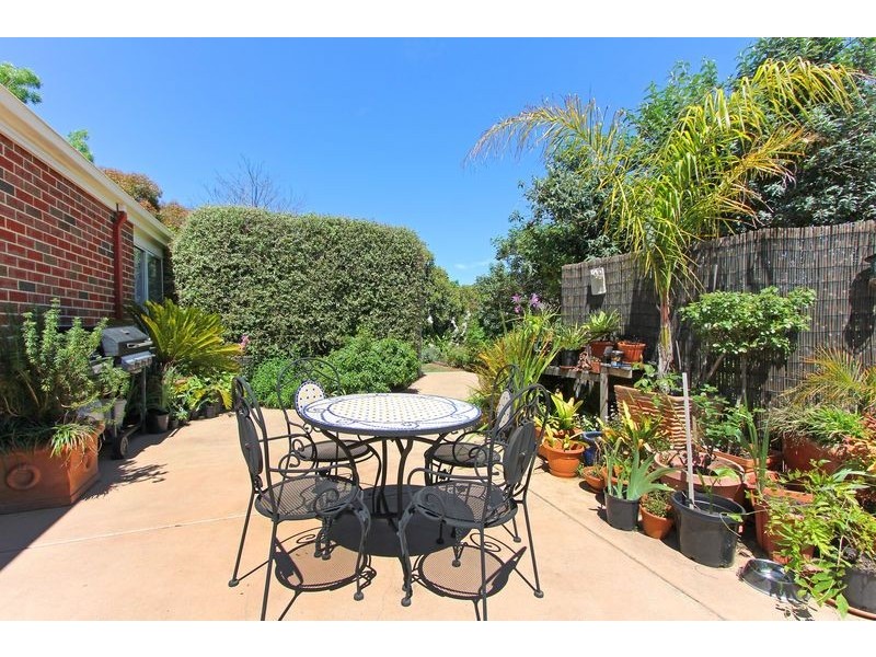 42 Hove Road, Rosebud VIC 3939