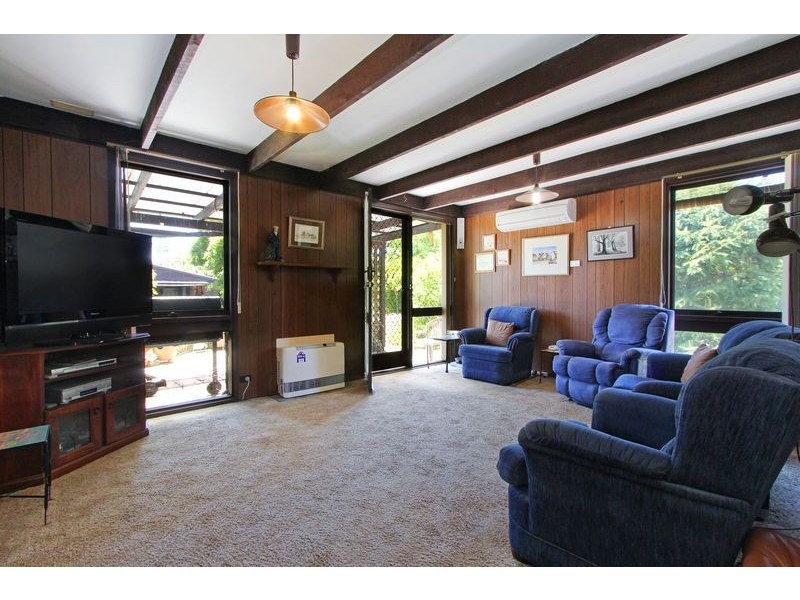 240 Eastbourne Road, Rosebud VIC 3939