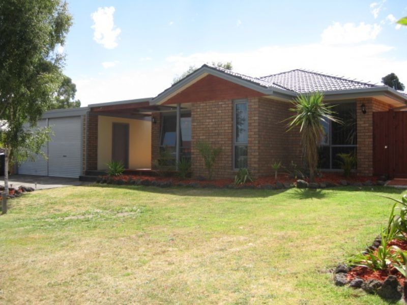 16 Comet Court, Rosebud VIC 3939