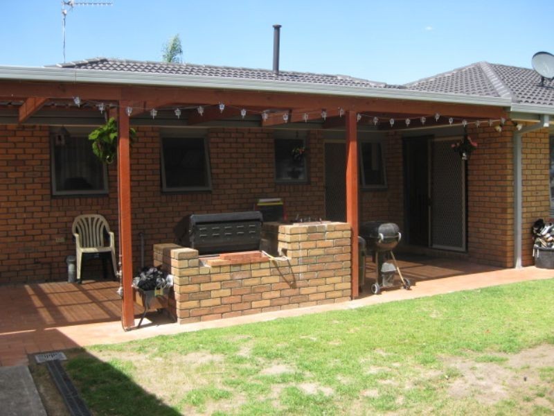 16 Comet Court, Rosebud VIC 3939